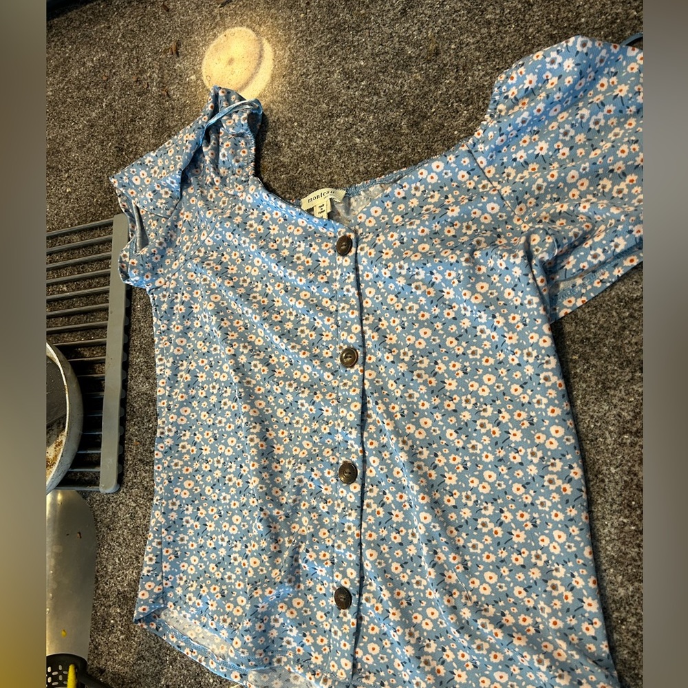 Floral top